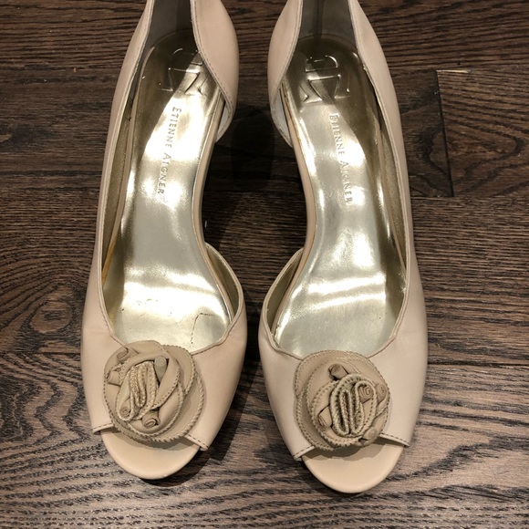 Never worn soft leather classic Etienne Aigner  shoes. - Picture 2 of 7